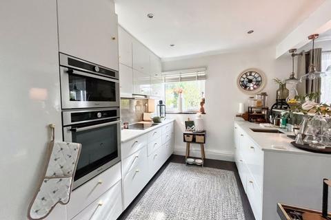 25 Glen View, Litchard, Bridgend, CF31 1QU
