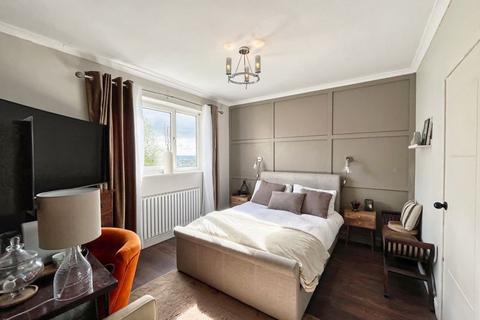 25 Glen View, Litchard, Bridgend, CF31 1QU