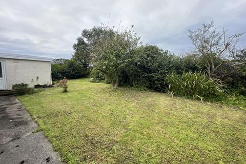 4 bedroom detached bungalow for sale, Penbodeistedd, Llanfechell, Anglesey, LL68
