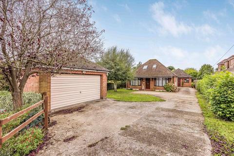 5 bedroom detached house for sale, New Road, Lovedean