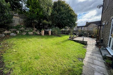 4 bedroom detached house for sale, Buckstone Garth, Keighley, BD20