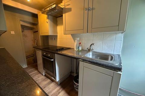 2 bedroom cottage to rent, Acre Street, Huddersfield