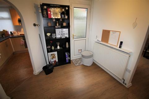 4 bedroom terraced house to rent, *£117ppp excl bills* Willoughby Street, Lenton, NG7 1SP