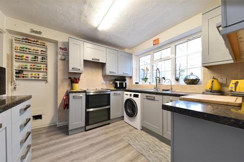 12 Stanley Road, Stevenage, SG2 0EF