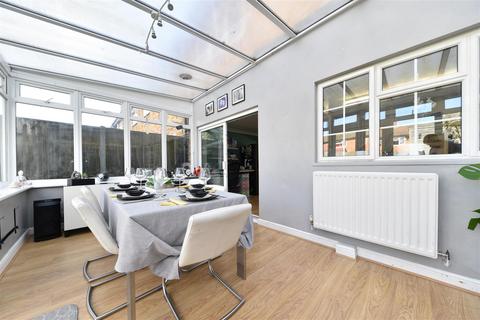 12 Stanley Road, Stevenage, SG2 0EF