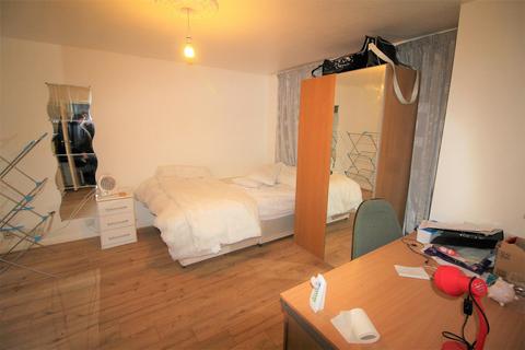 *£110pppw EXCL BILLS* Ingham Grove, Lenton, NG7 2LQ - UON