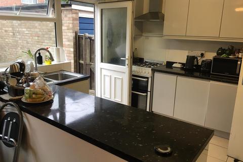 undefined, *£110pppw EXCL BILLS* Ingham Grove, Lenton, NG7 2LQ - UON