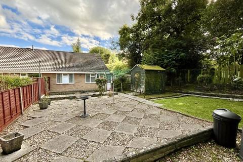 2 bedroom semi-detached bungalow for sale, Glanvill Avenue, Chard, Somerset TA20