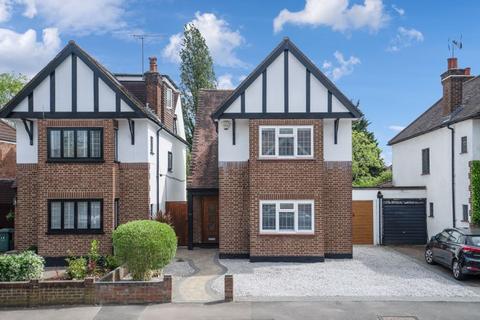 3 bedroom detached house for sale, Pinner View, Harrow