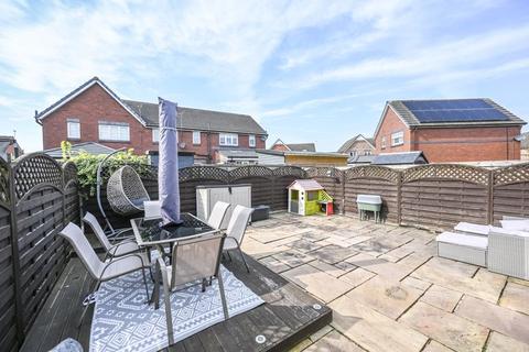 3 bedroom semi-detached house for sale, Barberry Crescent, Netherton L30