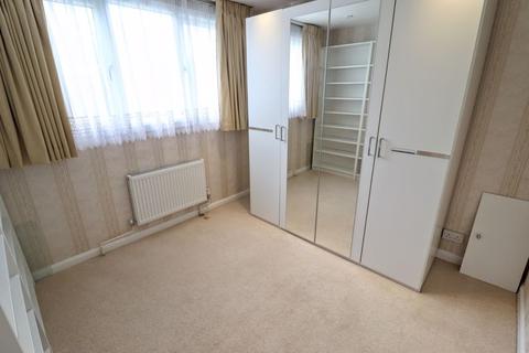 78 Hunter Drive, Bletchley, Milton Keynes, MK2 3LR