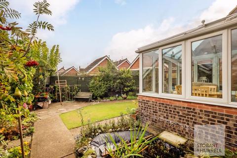 3 bedroom chalet for sale, Brambles Close, Norwich NR10