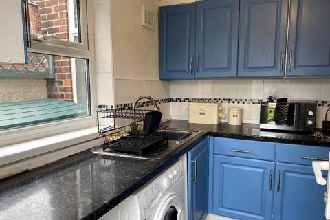 2 bedroom semi-detached house for sale, Eldon Grove, Goddard Avenue, Hull, HU5 2AP