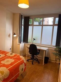 6 bedroom detached house to rent, *£140pppw excluding bills* Harrington Drive, Lenton