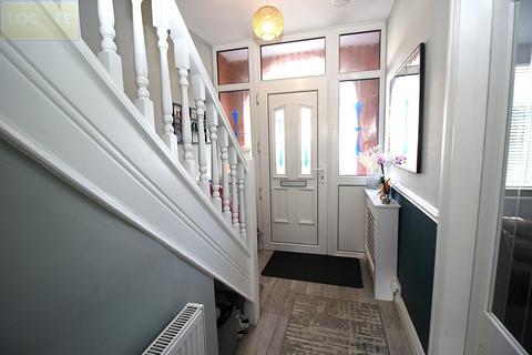 4 bedroom semi-detached house for sale, Ledbury Avenue Davyhulme