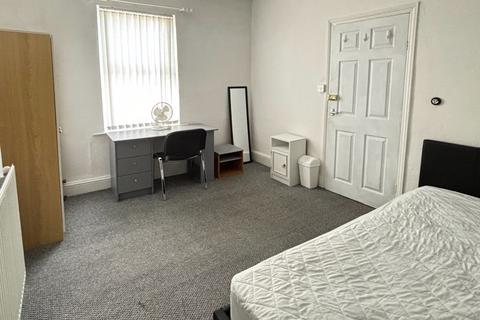 73 Oxford Road, Gloucester, GL1 3EE