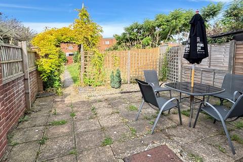 73 Oxford Road, Gloucester, GL1 3EE