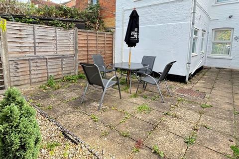 73 Oxford Road, Gloucester, GL1 3EE