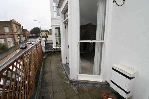 2 bedroom apartment for sale, Hill Road, Clevedon