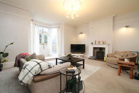2 bedroom apartment for sale, Hill Road, Clevedon