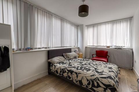 1 bedroom flat for sale, Bartholomew Court, Waltham Cross