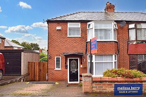 3 bedroom semi-detached house for sale, Burns Gardens, Manchester M25