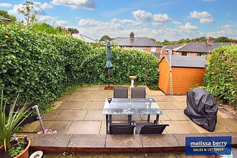 3 bedroom semi-detached house for sale, Burns Gardens, Manchester M25