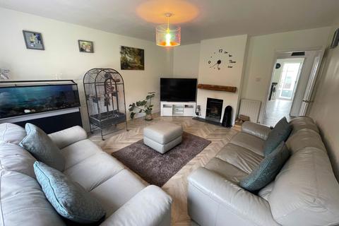 undefined, Totteridge Road, High Wycombe HP13