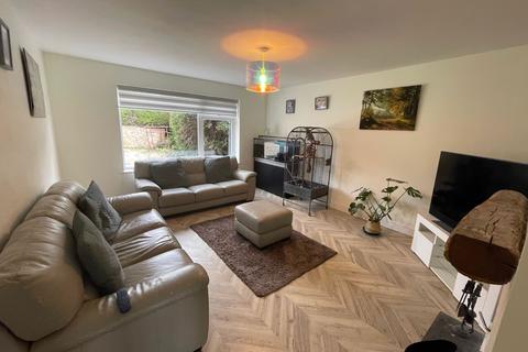 undefined, Totteridge Road, High Wycombe HP13