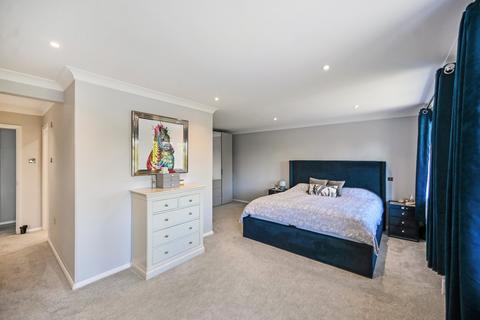 9 Cherry Glebe, Mersham, Ashford, TN25 6NL