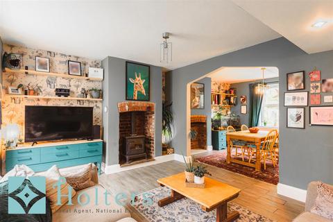 14 Mill Green, Knighton, LD7 1EE