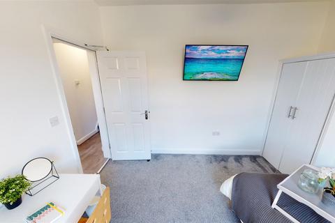 undefined, 5-Bed Student Home | Walk to NTU | Fully Refurbished | Bills Included