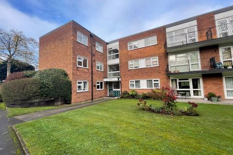 2 bedroom flat for sale, Townfield Gardens, Altrincham WA14