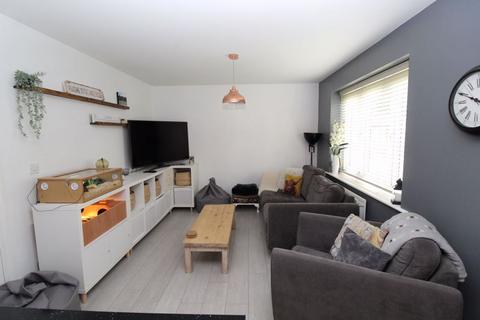 Apartment 11, 7 Pineacre Close, West Timperley, Altrincham, WA14 5YE