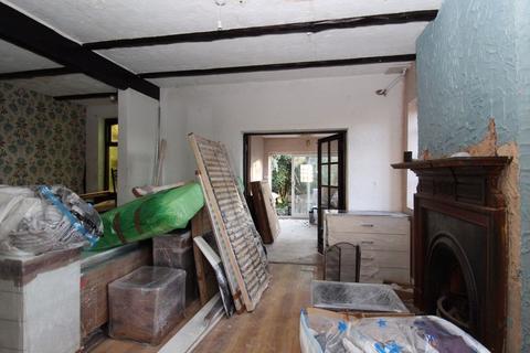 3 bedroom semi-detached house for sale, Altrincham Road, Manchester M23