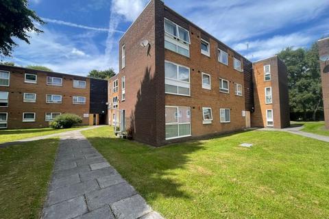 1 bedroom ground floor flat for sale, Altrincham Road, Baguley, Manchester M23