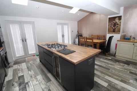 3 Bramble Walk, Manchester, M22 1AY