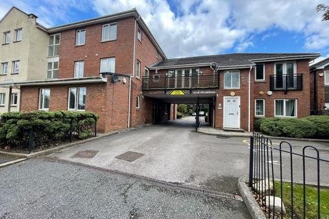 2 bedroom flat for sale, 1 New William Close, Manchester M31