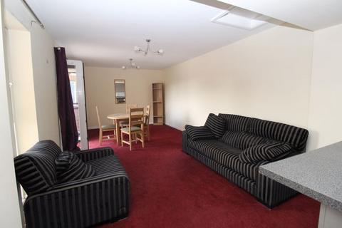 2 bedroom flat for sale, 1 New William Close, Manchester M31