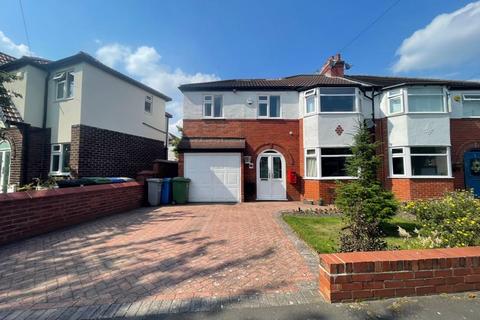 3 bedroom semi-detached house for sale, West Vale Road, Altrincham WA15