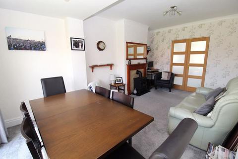 3 bedroom semi-detached house for sale, West Vale Road, Altrincham WA15