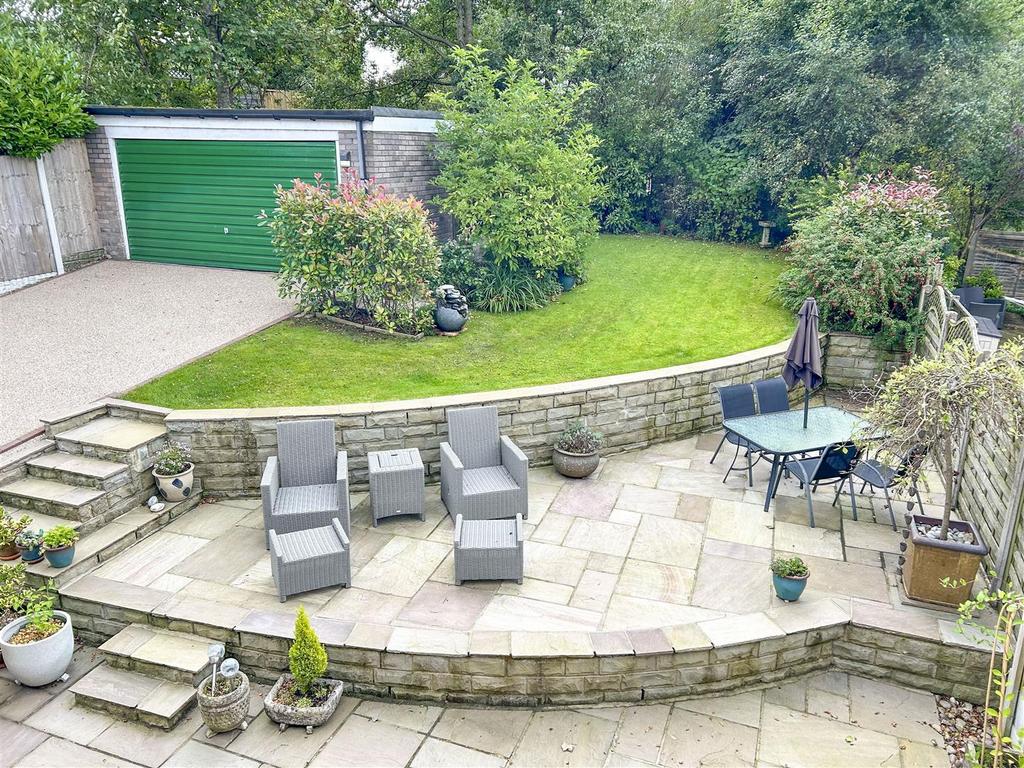 Rear Garden &amp; Garage