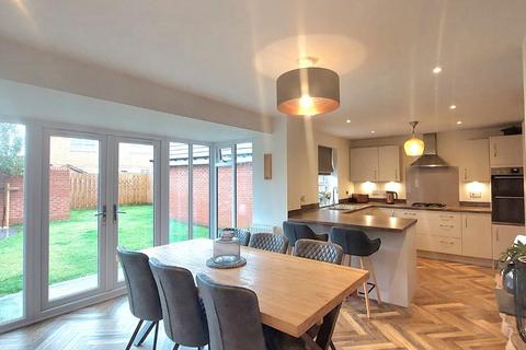 4 bedroom detached house for sale, Mackintosh Drive, Earls Barton, Northamptonshire NN6