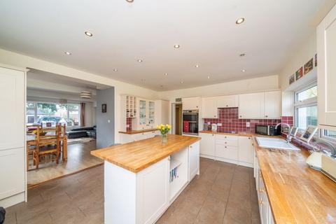 5 bedroom detached house for sale, Belbroughton Road, Blakedown DY10