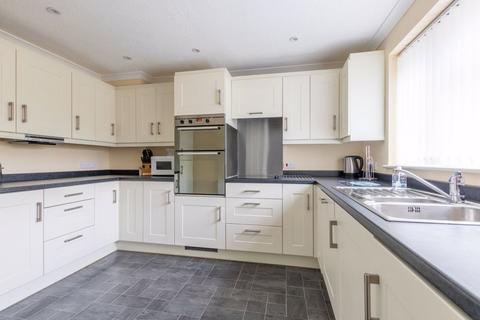 3 bedroom end of terrace house for sale, Winchester Way, Wantage OX12