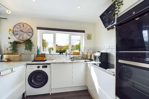 3 bedroom semi-detached house for sale, Hatters Lane, High Wycombe, Buckinghamshire