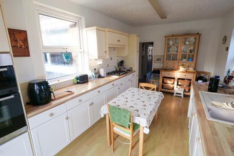 2 bedroom semi-detached bungalow for sale, Rylstone Drive, Heysham, LA3 2AS