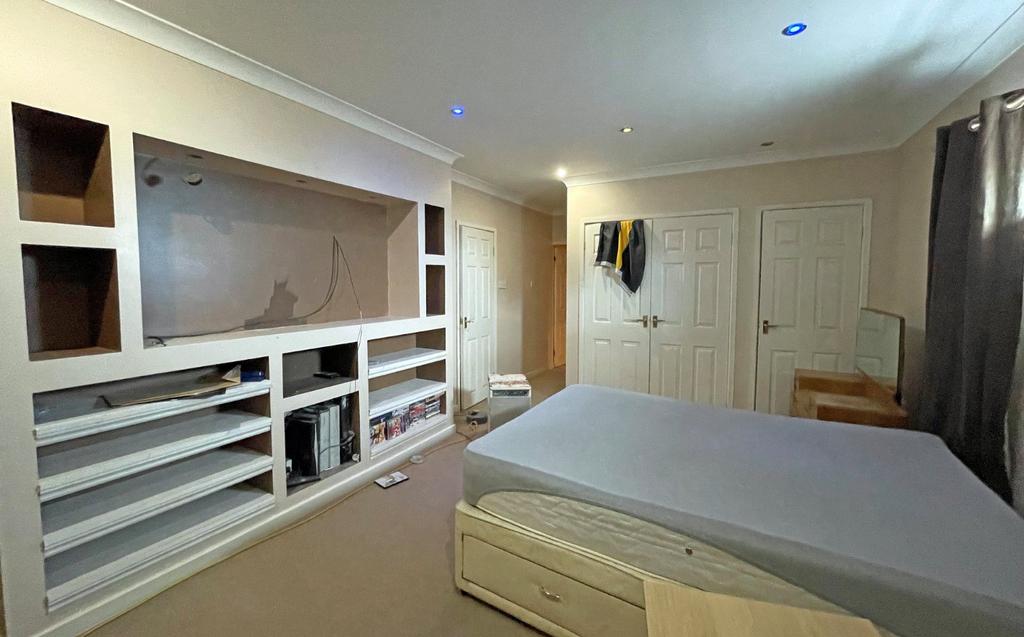 Bedroom 6