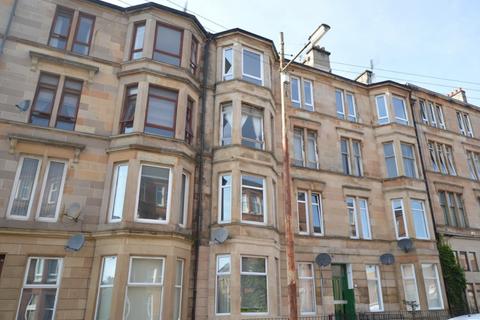 2 bedroom flat to rent, Meadowpark Street, Dennistoun, GLASGOW, G31