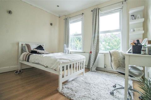 18 Ashling Road, Croydon, CR0 7DA